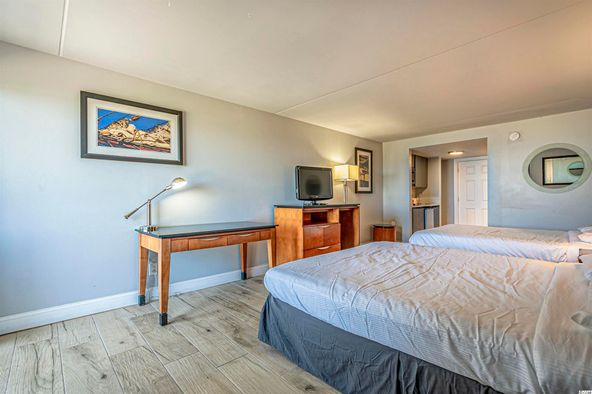 2711 S Ocean Blvd, Myrtle Beach, SC 29577